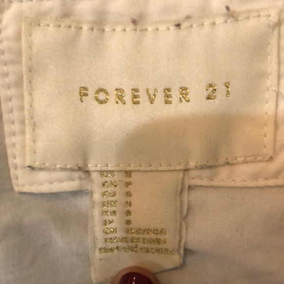 Button down - Picture 2 of 2